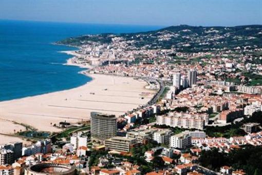 фото отеля Holiday Inn Figueira Da Foz