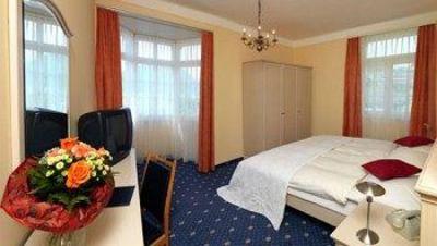фото отеля Hotel Schweizerhof Weggis