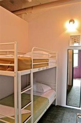 фото отеля B Hotel & Hostel