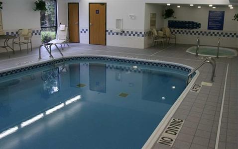 фото отеля Hampton Inn Findlay