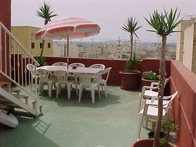 фото отеля Comfort Inn Guest House Sliema