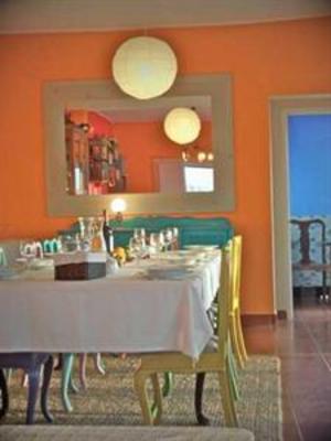 фото отеля Chill in Ericeira Surfhouse