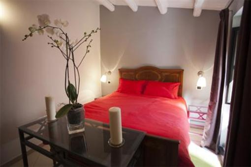 фото отеля HomeHotels
