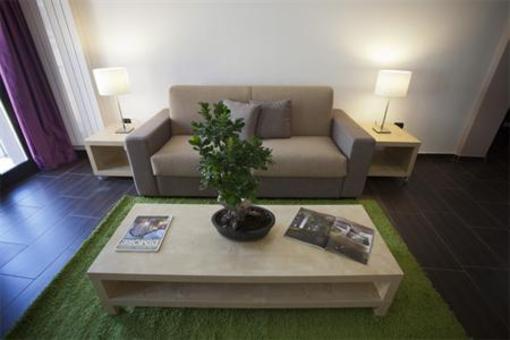 фото отеля HomeHotels