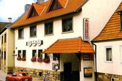 фото отеля Zur Grunen Linde