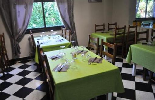 фото отеля Le Relais du l'Abeou Cadarache