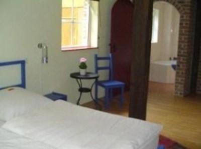 фото отеля Triple Star Guest Ranch Hotel Stavern