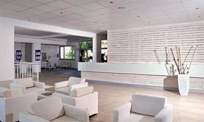 фото отеля Javelin Beach Club & Spa