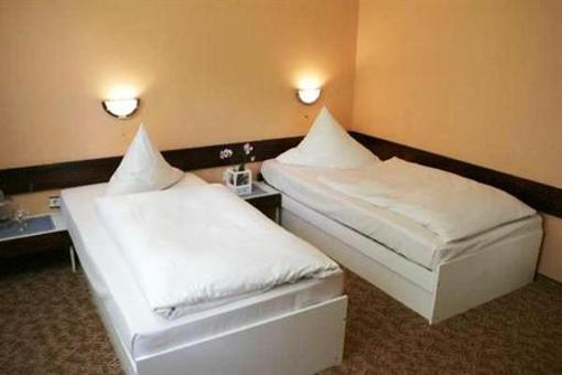фото отеля Hotel Rasthaus Schackendorf Schackendorf