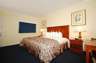 фото отеля BEST WESTERN PLUS Sea Island Inn