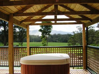 фото отеля Wombat Cottage B&B
