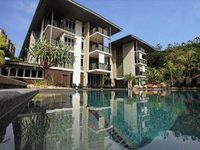 Outrigger Little Hastings Street Resort & Spa Noosa