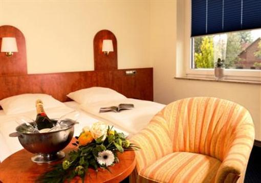фото отеля Gasthaus & Hotel Bahre