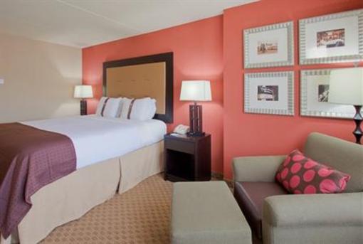 фото отеля Holiday Inn Pensacola-North Davis Highway