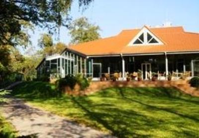 фото отеля Hotel Zur Krone Zentendorf