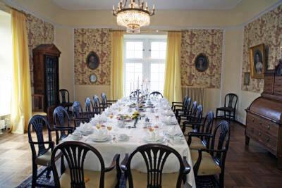 фото отеля Schloss Weitenburg Hotel Starzach