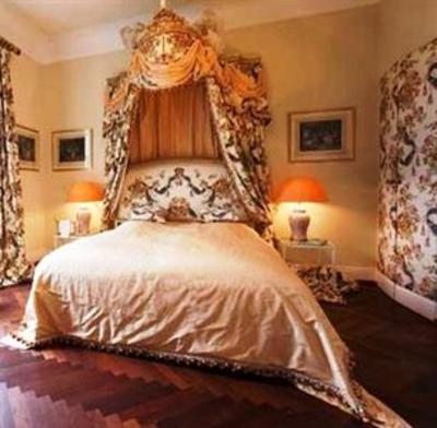 фото отеля Schloss Weitenburg Hotel Starzach