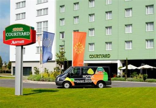 фото отеля Courtyard by Marriott Toulouse Airport