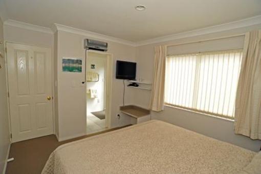 фото отеля Beachside Bed & Breakfast