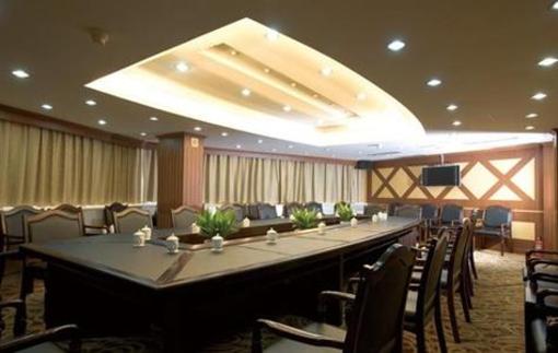 фото отеля Peaceful Hotel Ningbo
