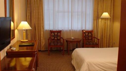 фото отеля Peaceful Hotel Ningbo