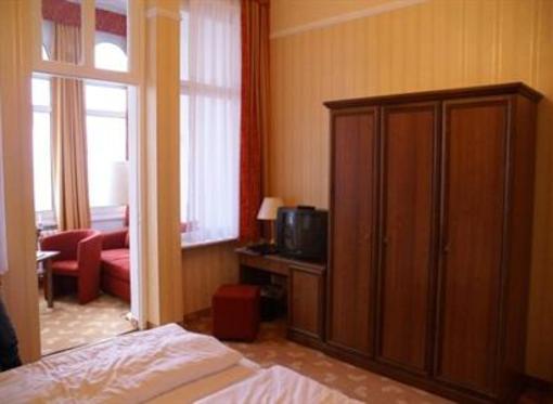 фото отеля Promenadenhotel Kaiser Wilhelm Bansin