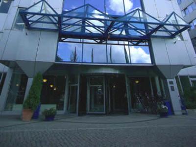 фото отеля Holiday Inn Berlin City East