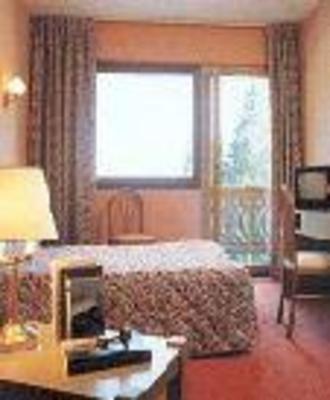 фото отеля Hotel de la Couronne Gex