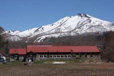 фото отеля Youth Hostel Karimpani Niseko Fujiyama