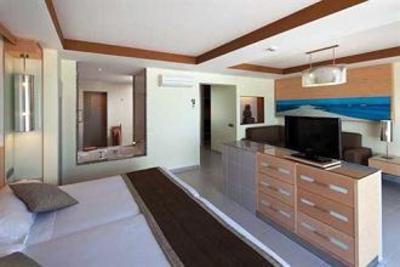 фото отеля Hotel Riu La Mola