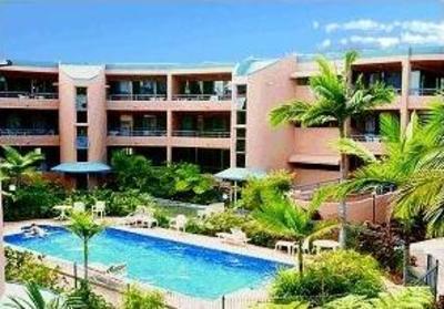 фото отеля Placid Waters Holiday Apartments Bribie Island
