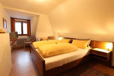 фото отеля Gasthof Zum Ochsen Vohrenbach