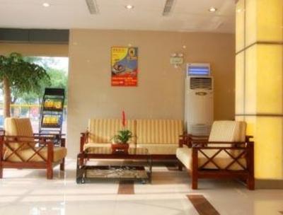 фото отеля Super 8 Hotel Yishui Chang An Lu