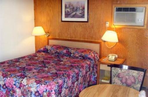 фото отеля Debonair Beach Motel