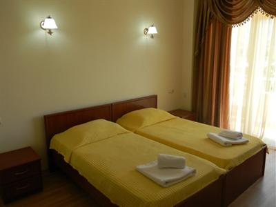 фото отеля V-Lux Hotel