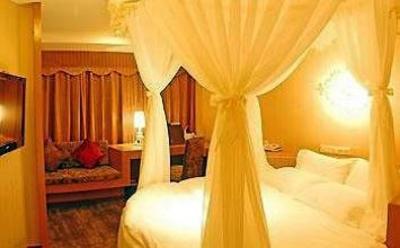фото отеля Dragon Pool Casual Thoughts Hotel Mianyang