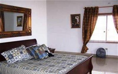 фото отеля Barqueta Beach Bed & Breakfast