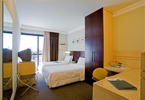 фото отеля Hotel Executive Pinhais