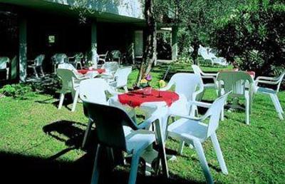 фото отеля Holiday Hotel Nago-Torbole