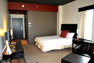 фото отеля Times Hotel & Suites