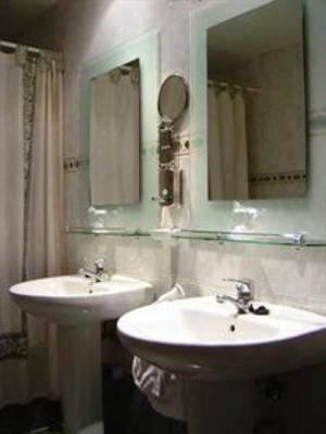 фото отеля Praderon Hotel