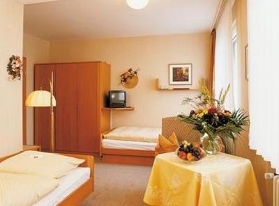 фото отеля Parkblick Hotel Garni & Cafe