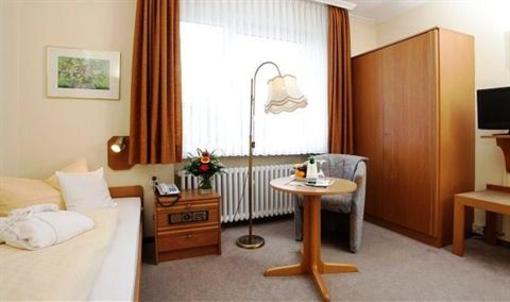 фото отеля Parkblick Hotel Garni & Cafe