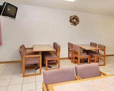 фото отеля Blue Bridge Motel - Kennewick