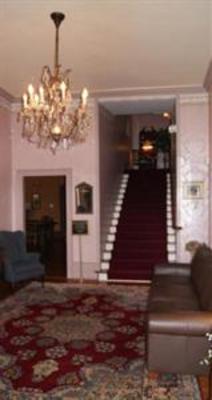 фото отеля Mansouri Mansion - Flat Rock