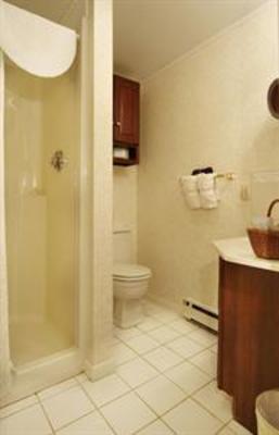 фото отеля 1802 House Bed and Breakfast Inn
