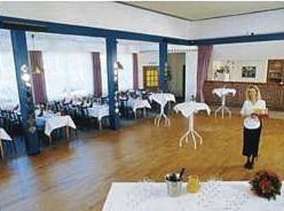 фото отеля Hotel zum Gesundbrunnen