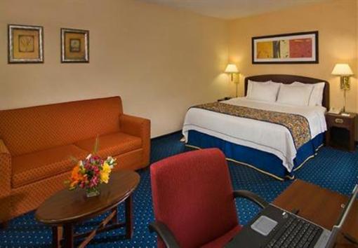 фото отеля Courtyard by Marriott Jacksonville Butler Boulevard