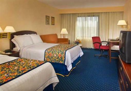 фото отеля Courtyard by Marriott Jacksonville Butler Boulevard