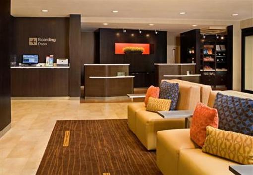 фото отеля Courtyard by Marriott Jacksonville Butler Boulevard